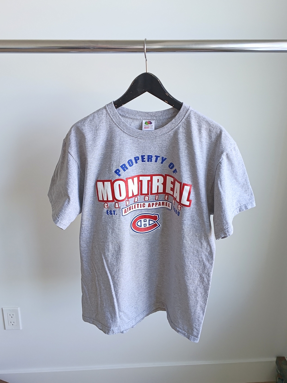 VTG Y2K Montreal Canadiens Shirt Large Fruit of the Loom Property Of Hockey Grey